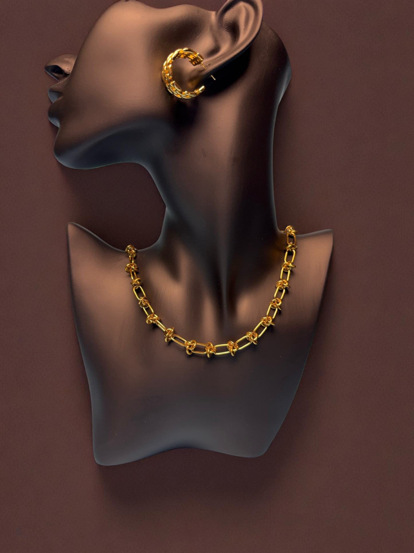 Matching Knott  18K Necklace and Bracelet set