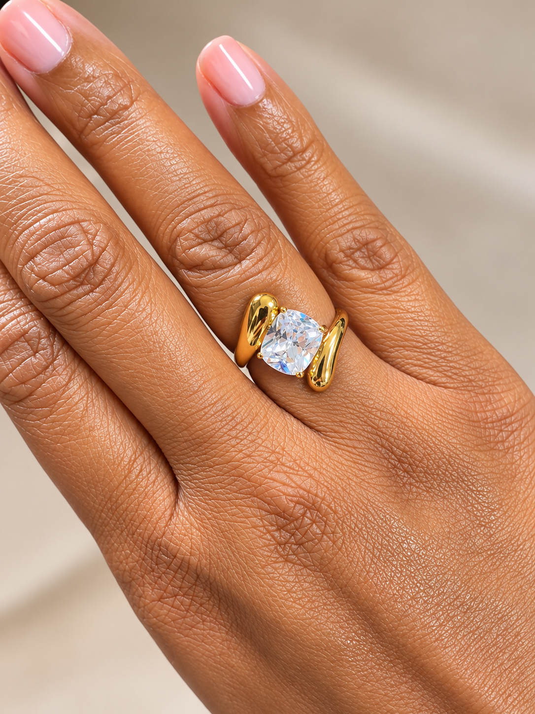 Crystal Affair Ring 💎