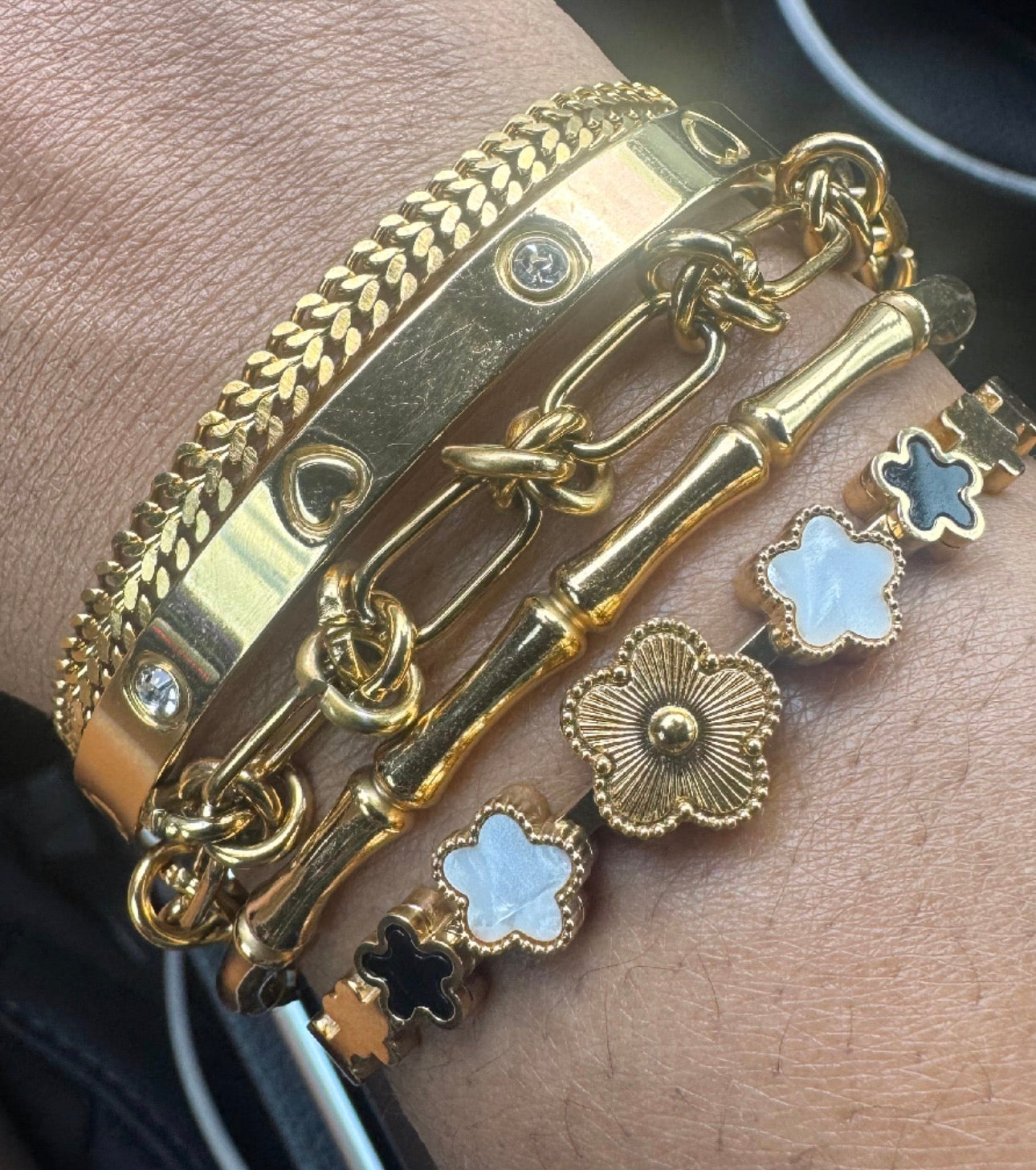 HEARTS" BRACELET, 18K GOLD PLATED STEEL