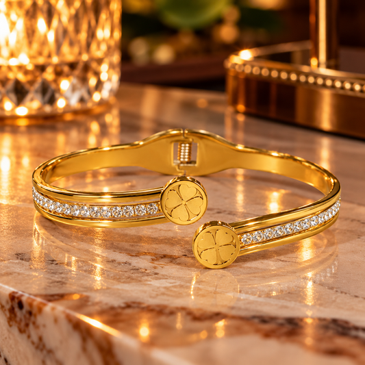 🍀 Lucky Charm Bangle